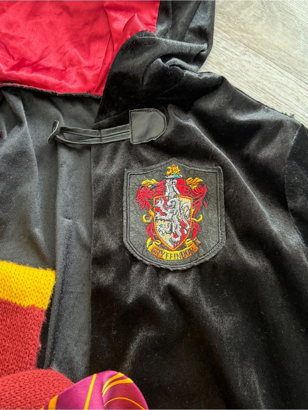 Harry Potter robe & accessories